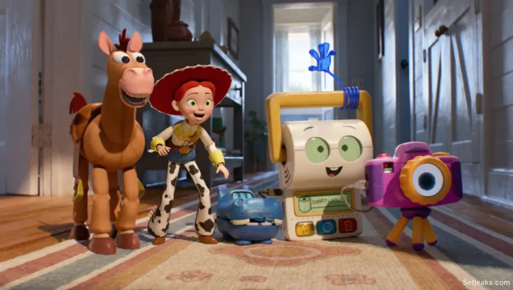 Toy Story 5 review — Still a joy to visit with the toys | Flaw in the Iris
