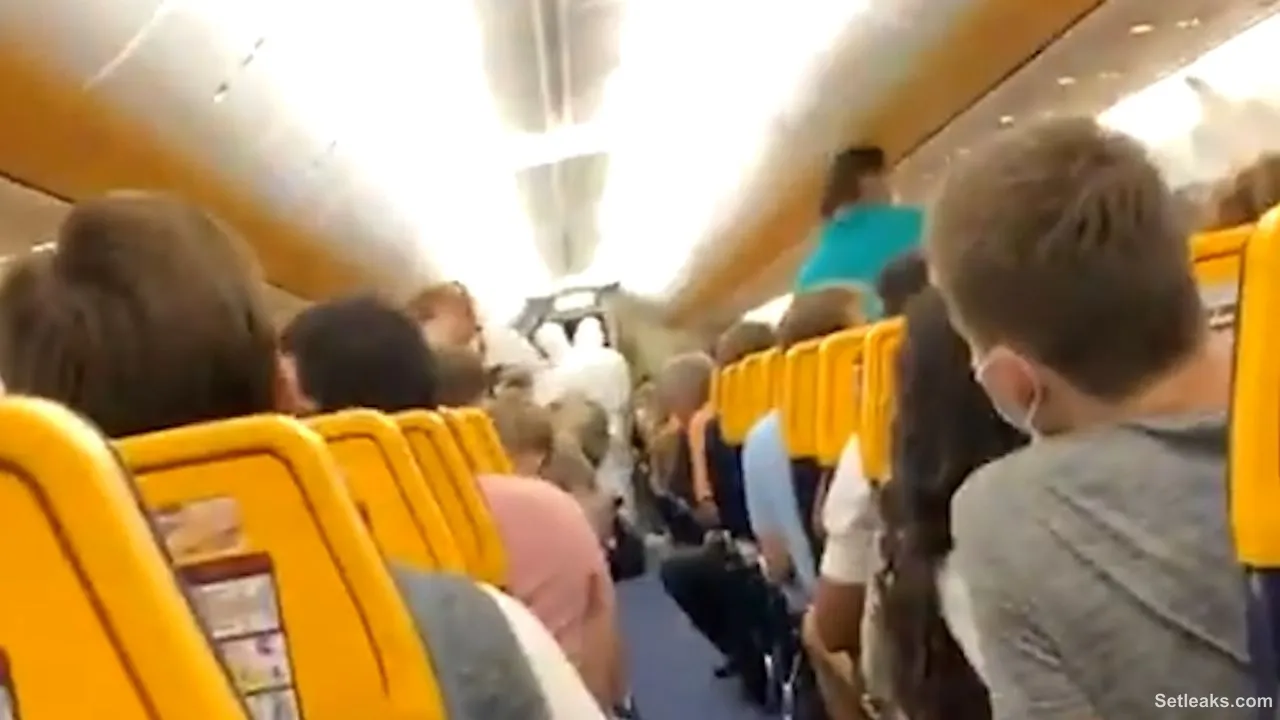 Ryanair passenger removed from flight after getting Covid-19 results | CNN