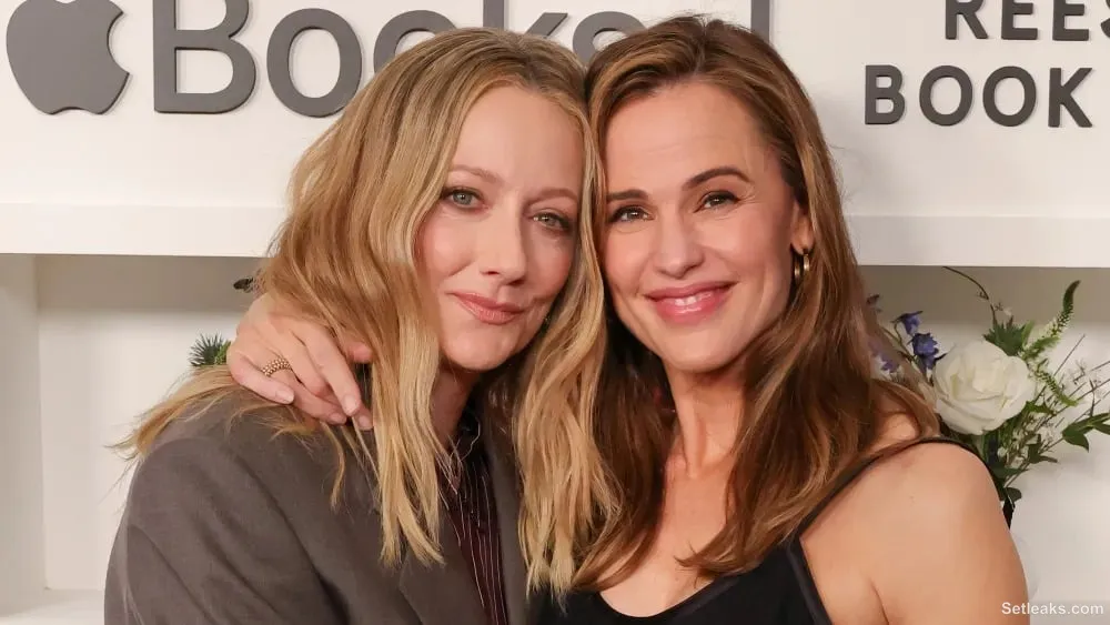 Jennifer Garner and Judy Greer Return for '13 Going on 30' Reboot
