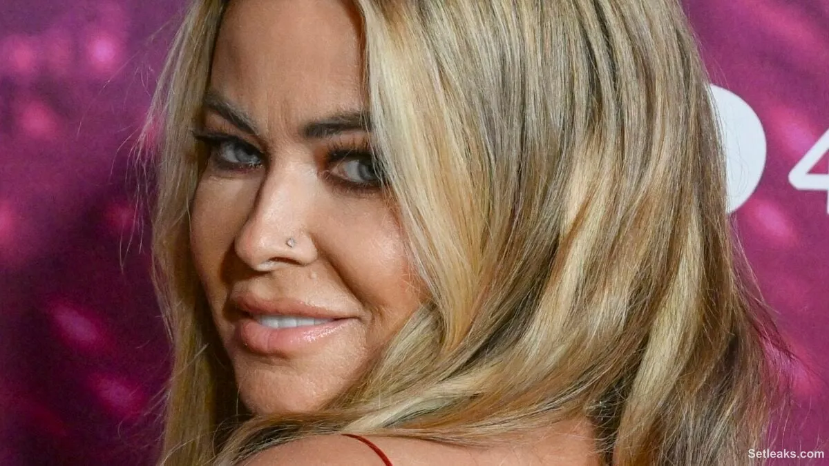 Ghostface Marketing Campaign Features Carmen Electra