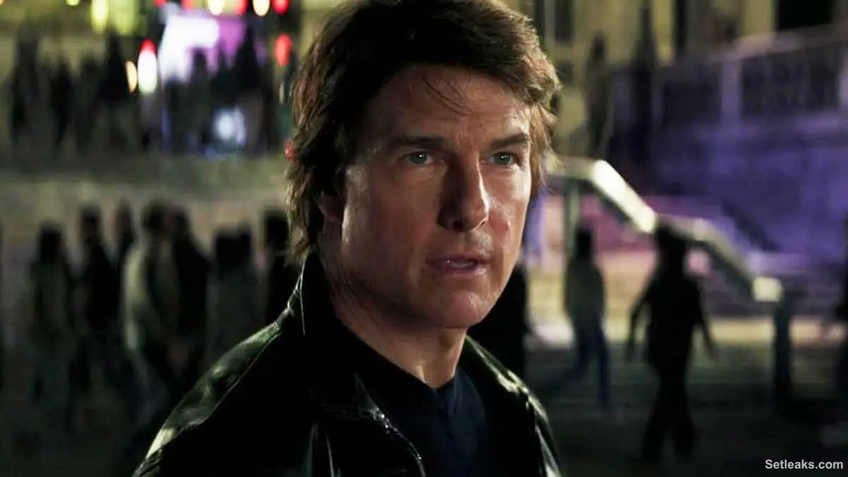 First image of Tom Cruise on the set of his new 2026 movie