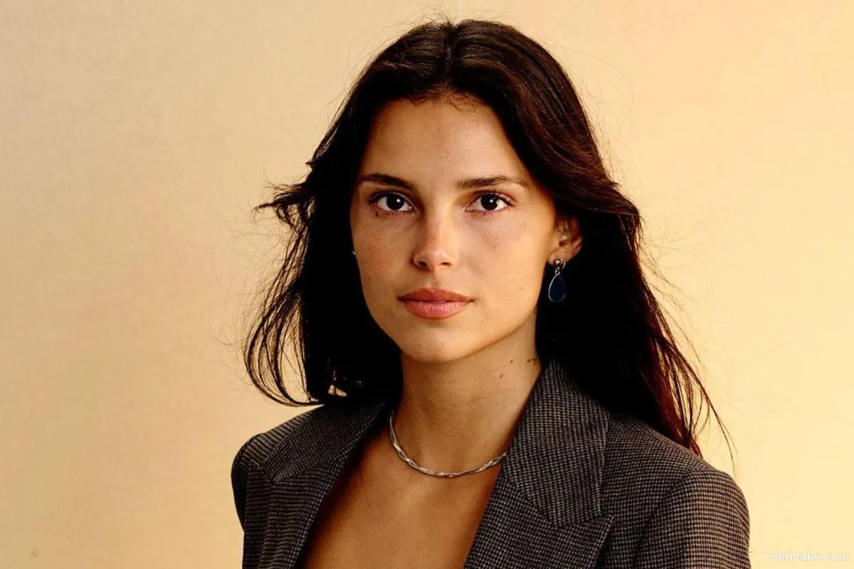 Inde Navarrette shines as lead in 'Obsession'