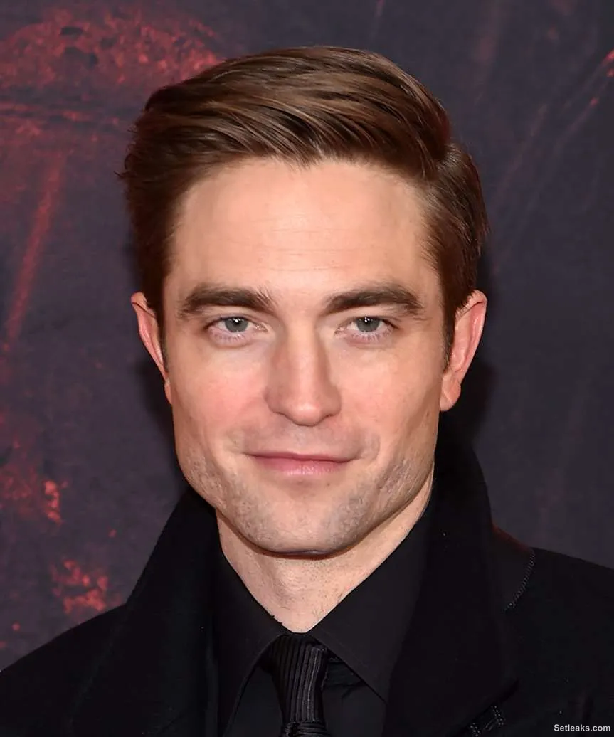 Robert Pattinson Hairstyles And Haircuts - Hair Ideas