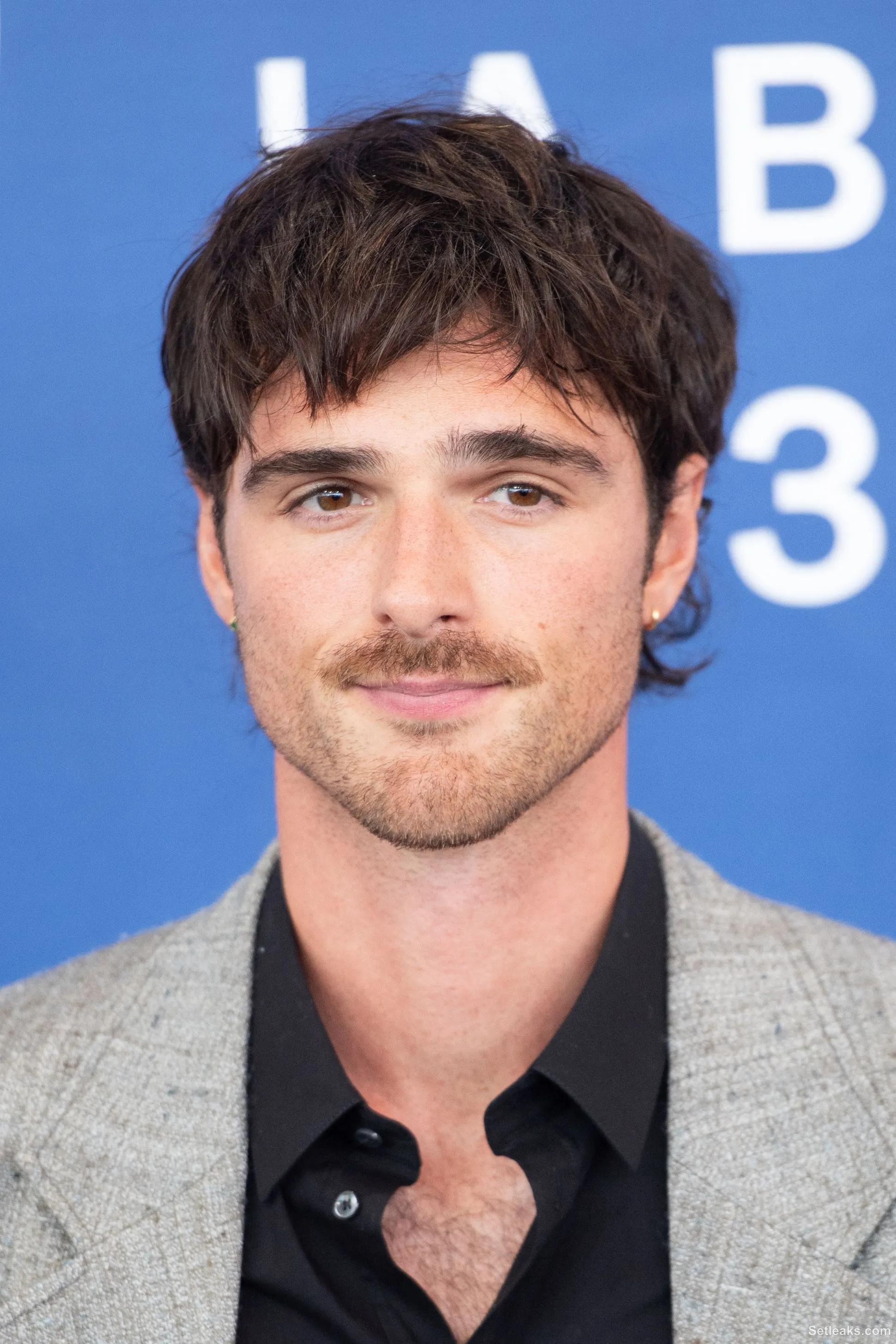 Saltburn: Jacob Elordi Answers The Biggest Question About Felix's ...