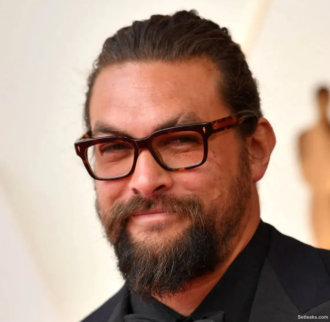 Jason Momoa Glasses & Sunglasses | 1-800-GET-LENS