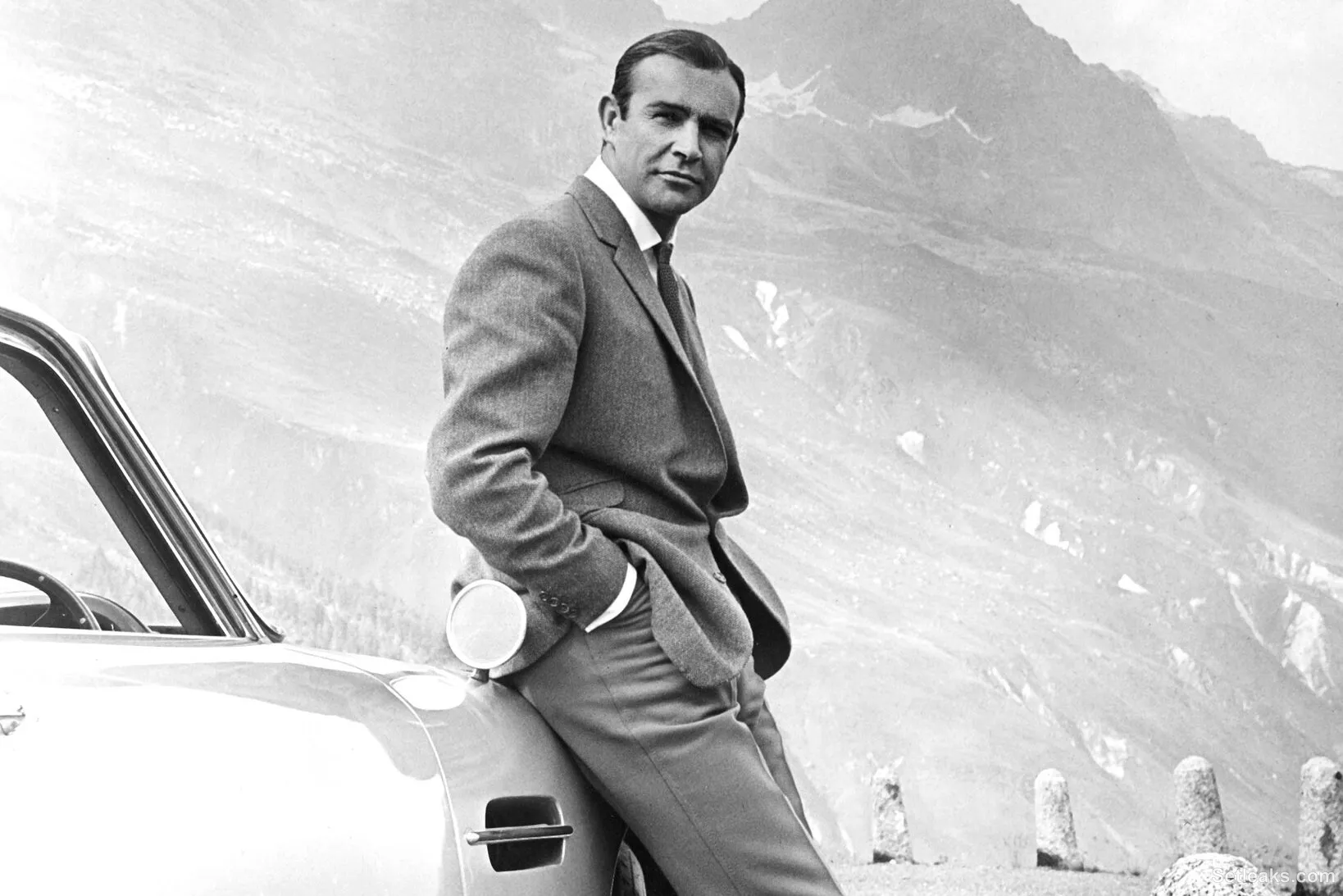 Sean Connery: From Tentative Secret Agent to Suave Bond - The ...