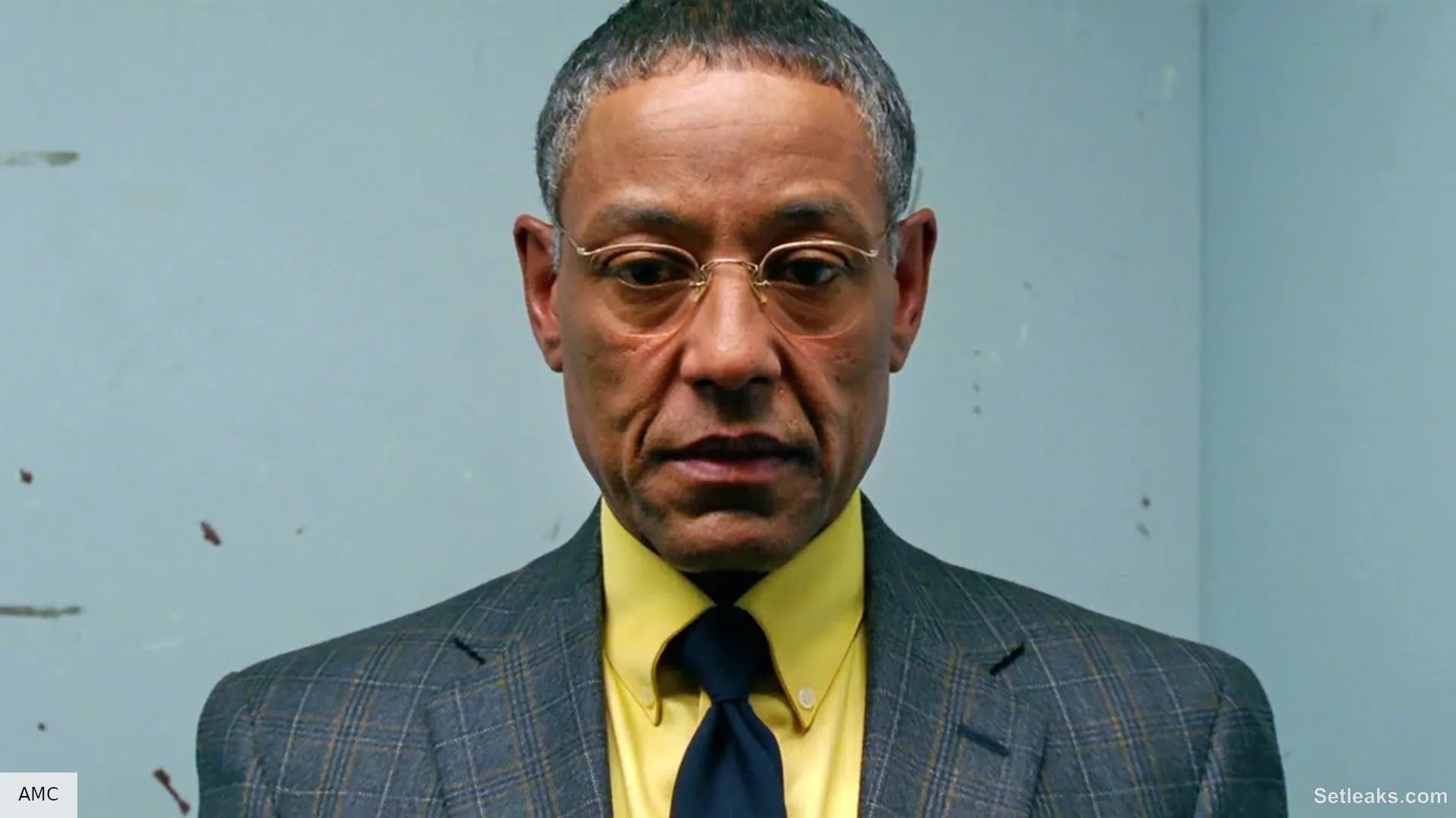 Giancarlo Esposito avoided Breaking Bad cast while filming this scene