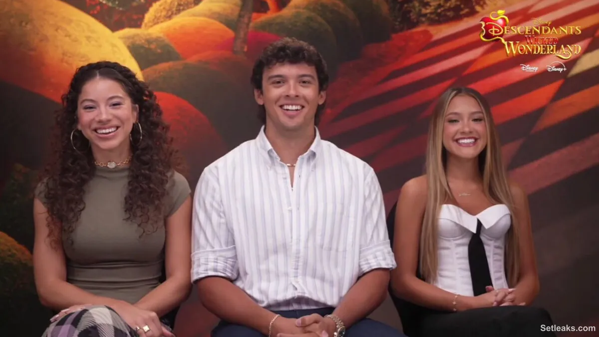 Descendants: Wicked Wonderland Stars Discuss Joining Franchise and Tour