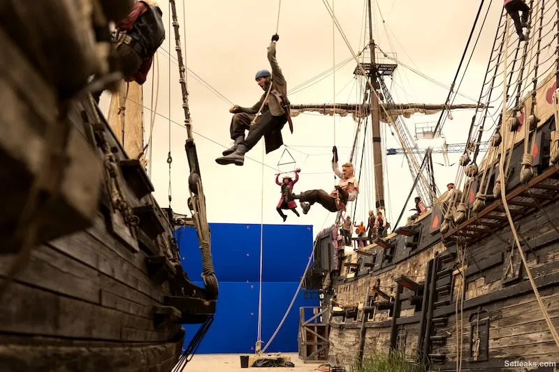 See Behind the Scenes Photos of 'ONE PIECE' Live Action Cast and Crew - Netflix Tudum