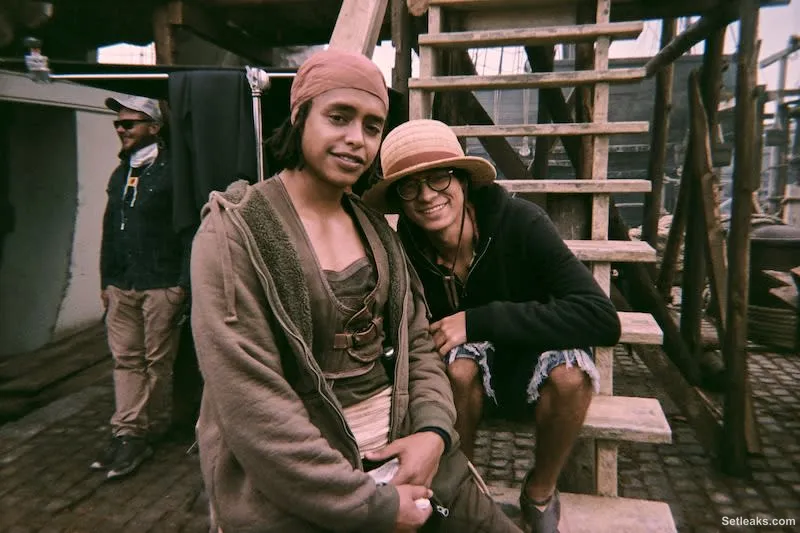 See Behind the Scenes Photos of 'ONE PIECE' Live Action Cast and Crew - Netflix Tudum