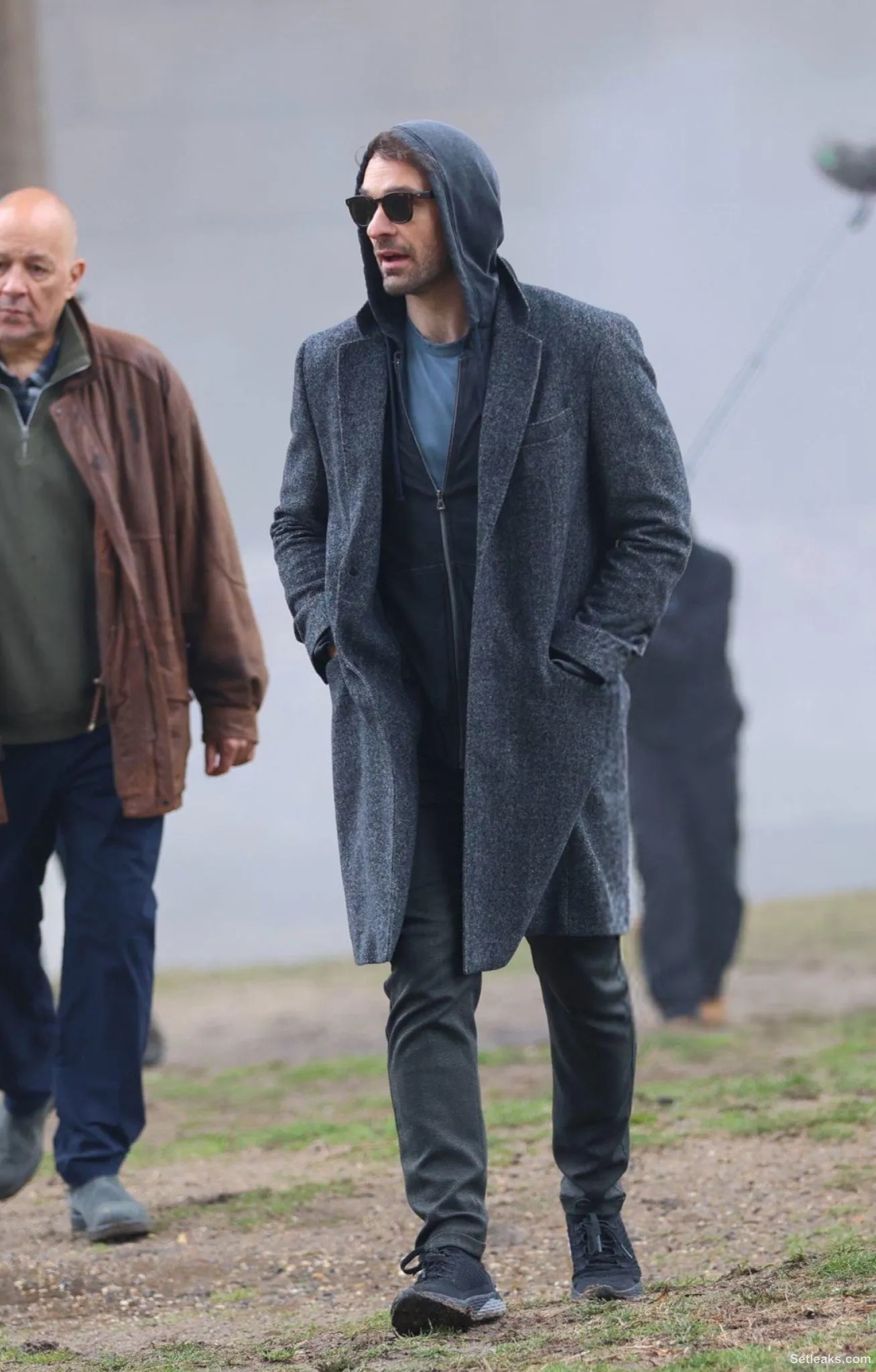 Charlie Cox on the set of 'DAREDEVIL: BORN AGAIN' Season 2. : r/marvelstudios