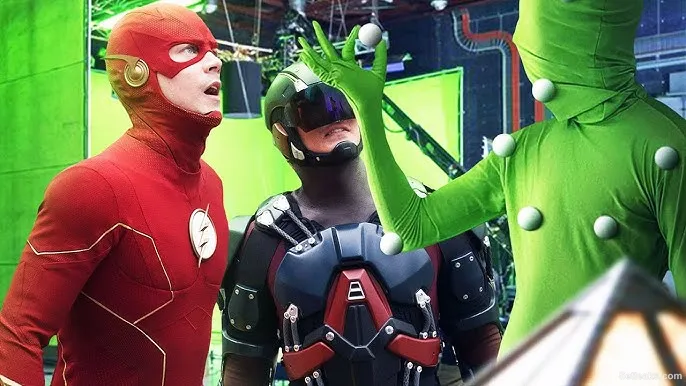 What THE FLASH Really Looks Like Behind The Scenes