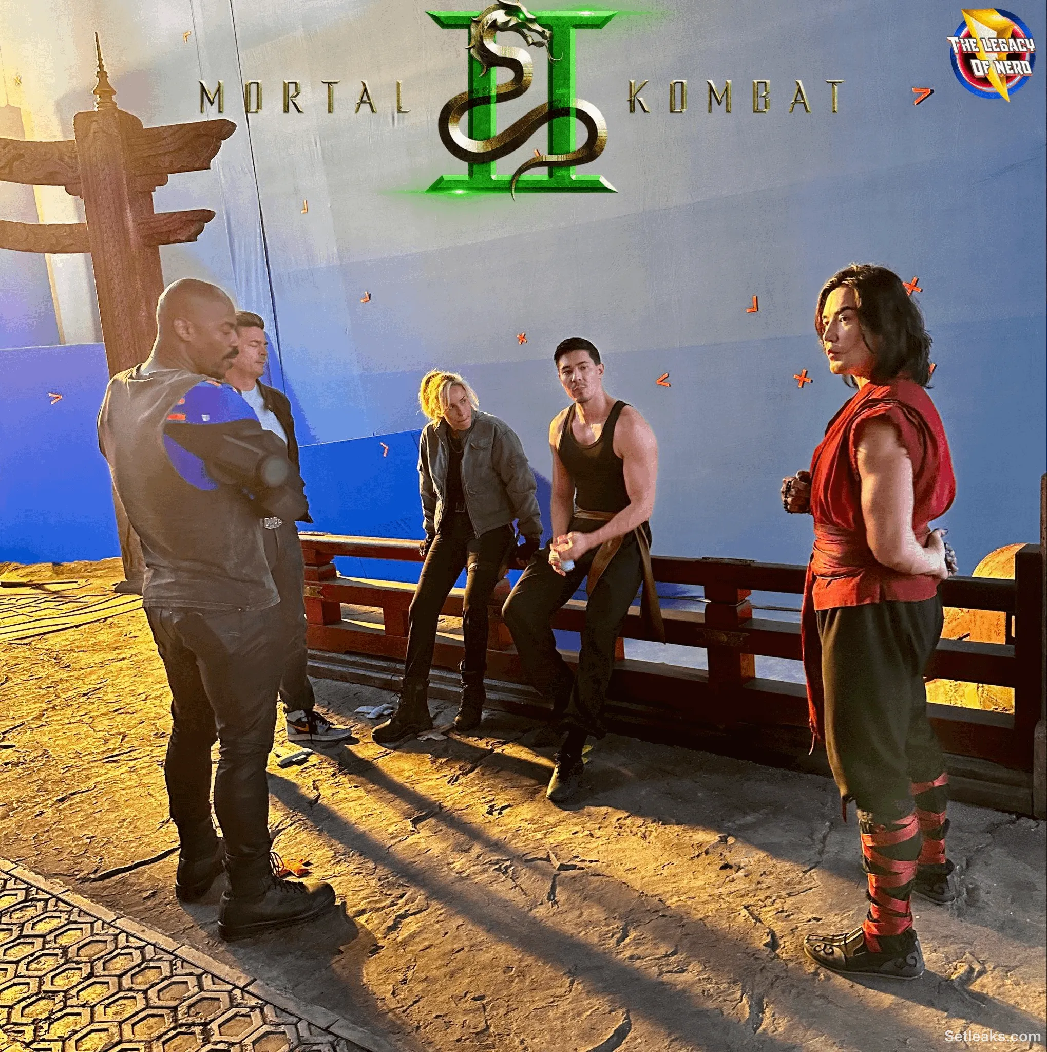 A behind the scenes photo from Mortal Kombat II : r/Moviesinthemaking
