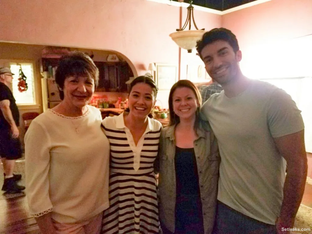 On the Set of the CW's Jane the Virgin - YouFoundSarah
