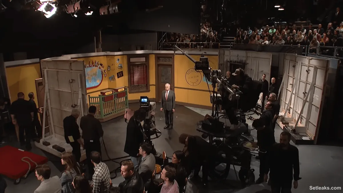Report: Behind 'Saturday Night Live' in the room where it happens
